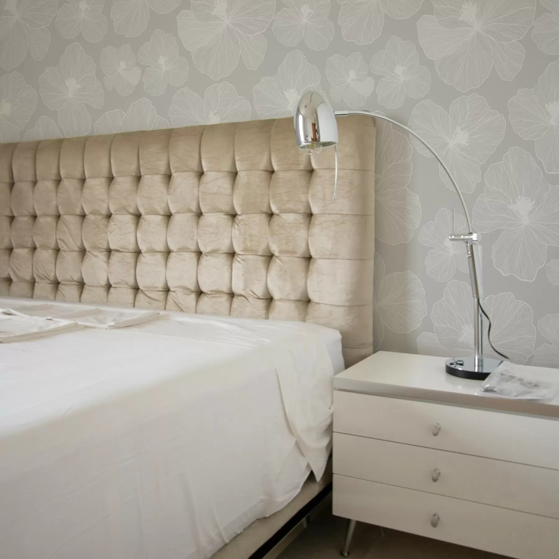 murales de pared Flores grandes sobre fondo gris a00068