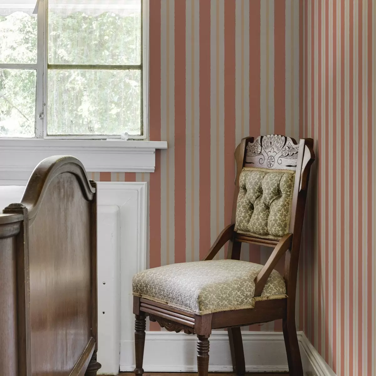 Papel pintado Rayas terracota brillantes con toques beige a00515