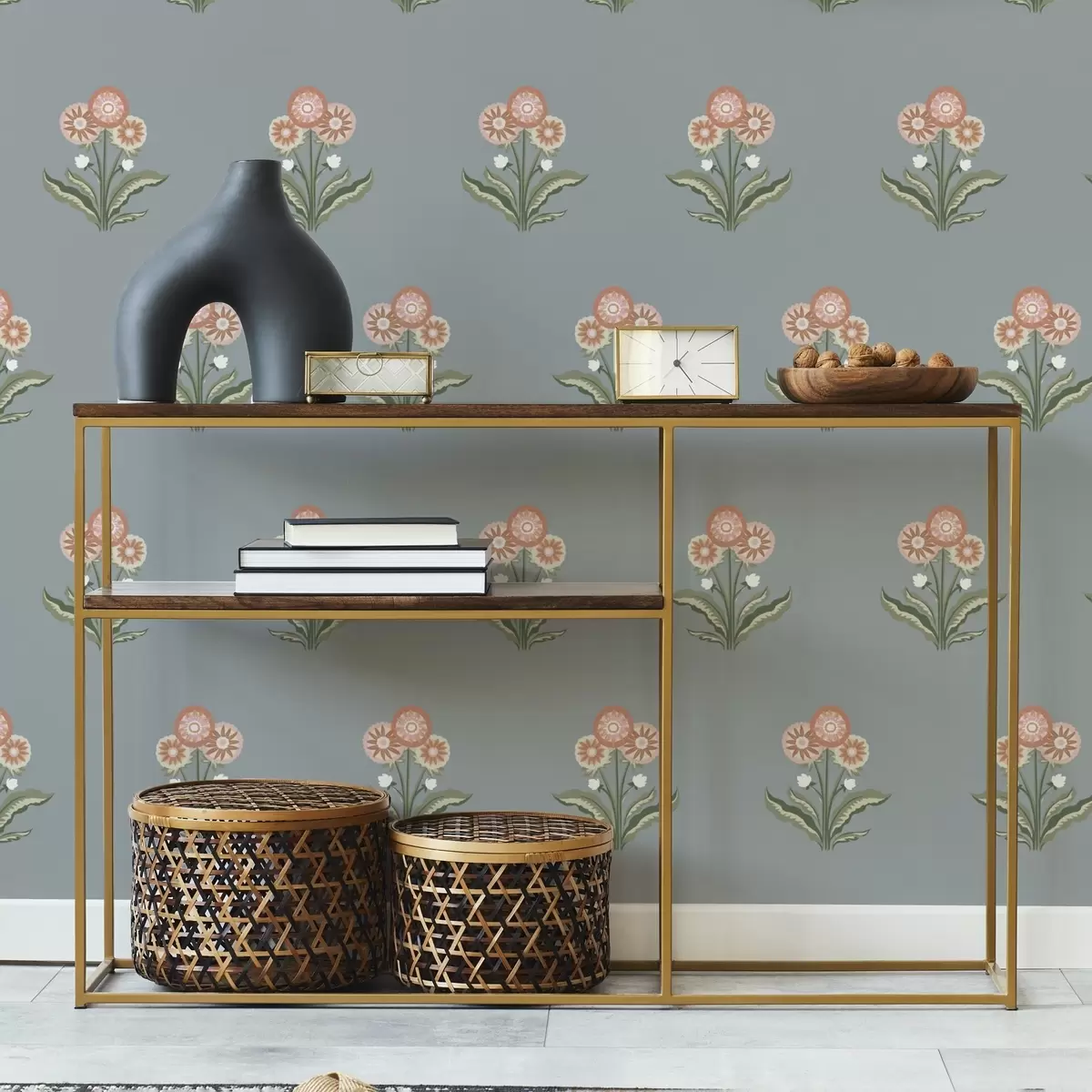 Papel pintado Flores estilizadas sobre fondo gris azulado, paleta cálida a00494