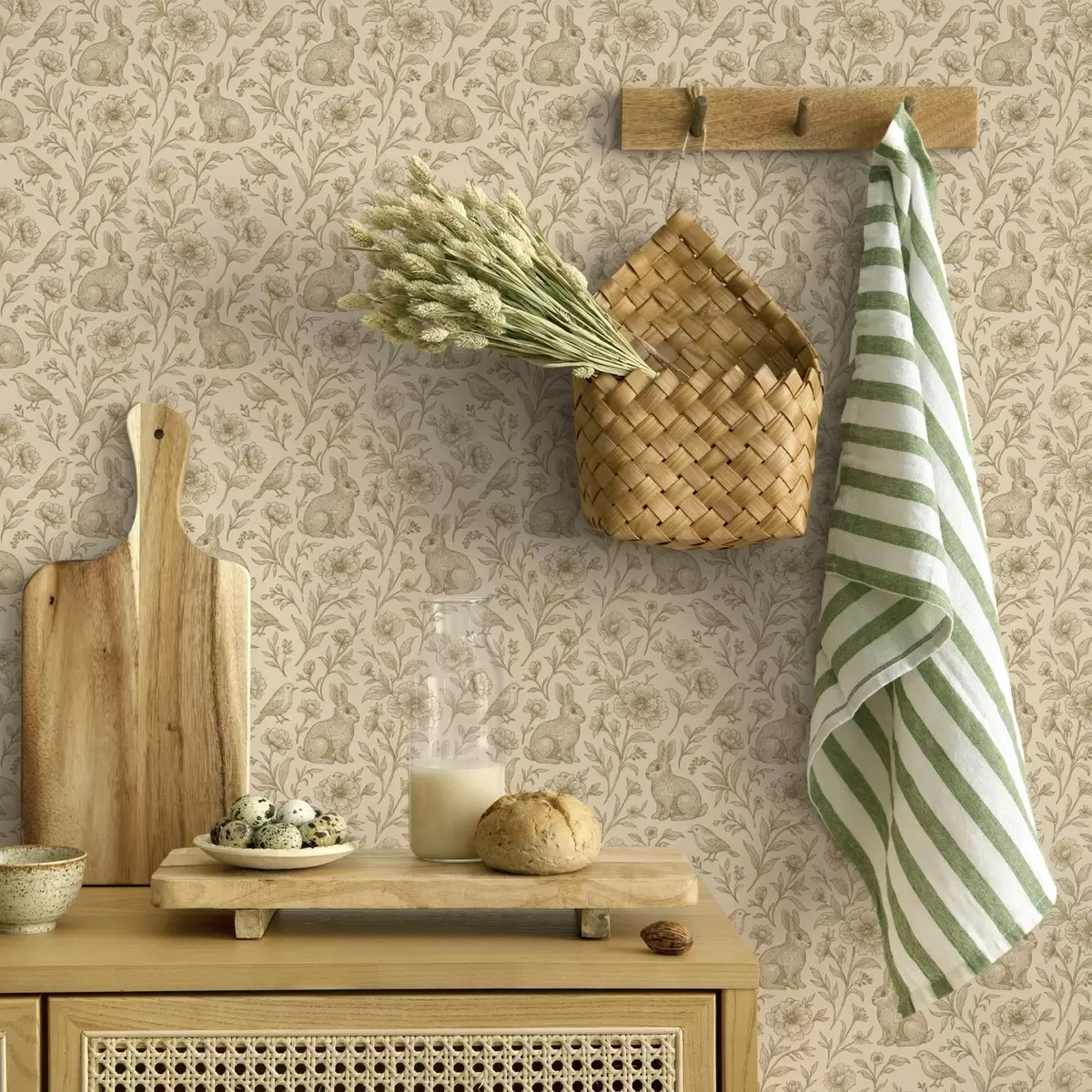 Papel pintado Conejos y pájaros en un estampado floral a00571