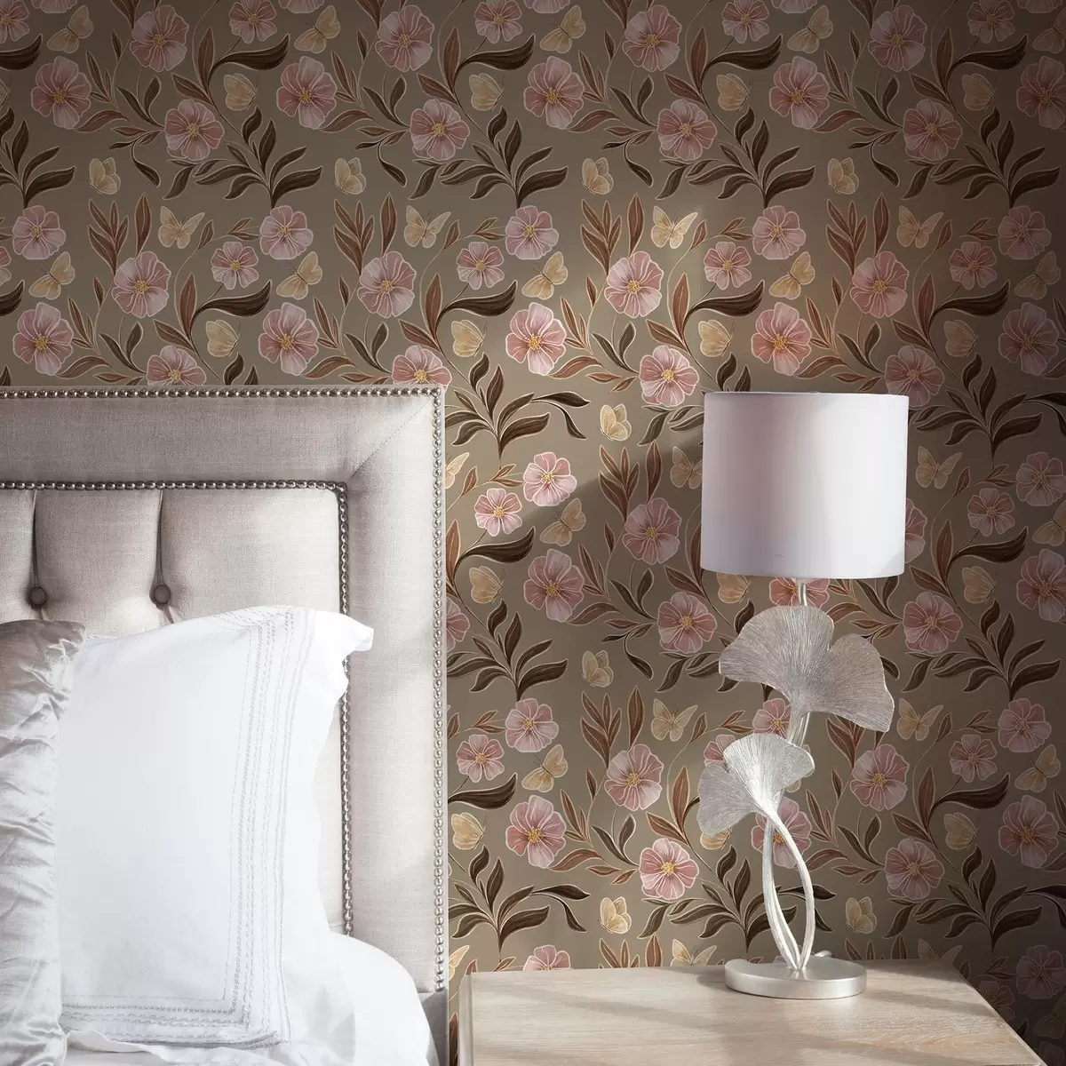 Papel pintado Flores rosas y mariposas sobre fondo beige oliva a00633v2
