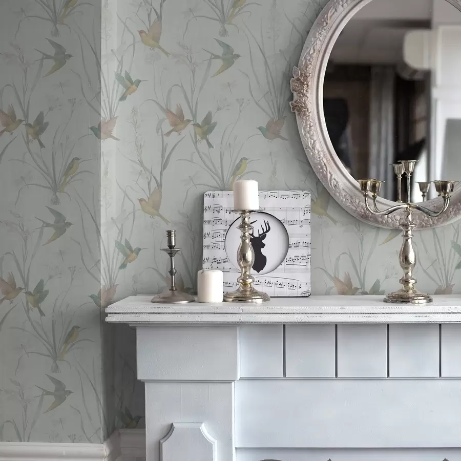 murales de pared Pájaros entre la hierba del prado sobre un fondo gris claro. a00776v1